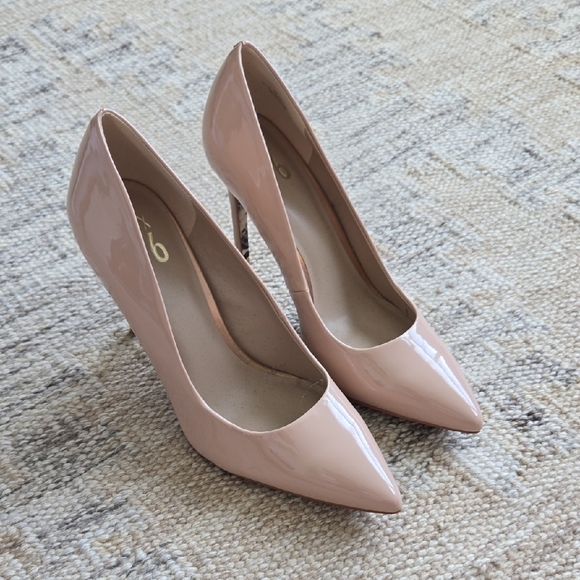 Mix No. 6 Blush Patent Leather Heels - Picture 1 of 4